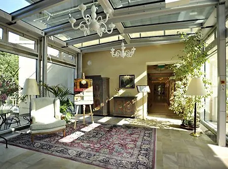 Romantik Bayrisches Haus 4* Потсдам